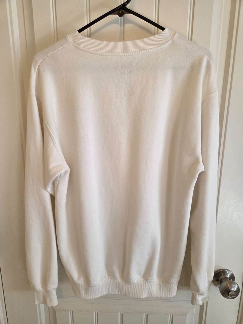 🍒 White Sweatshirt with Ribbon Cherries Print - Picture 2 of 4